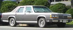 alt=1990 Ford LTD Crown Victoria 
4-door sedan