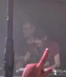 Darren Emerson (left) performing with Danny Howells (right) in 2017