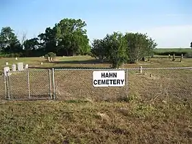 Hahn Cemetery along FM&nbsp;2546