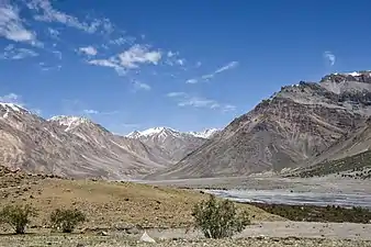 West of Losar towards Kunzum La, Elev. 4,090 metres (13,420&nbsp;ft).