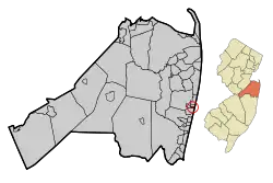 Location of Loch Arbour in Monmouth County highlighted in red (left). Inset map: Location of Monmouth County in New Jersey highlighted in orange (right).