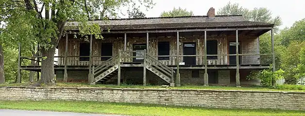 Front of the Greentree Tavern in 2007