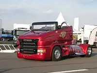 A former Scania T&nbsp;500 test truck, converted by Sven-Erik "Svempa" Bergendahl into a roadster, fitted with a twin-turbo and named the R&nbsp;999 "Red Pearl".